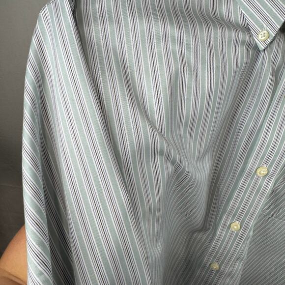 Nautica Premium Non-Iron Blue Striped Button Up 100% Cotton 16.5 32/33 - Picture 3 of 3